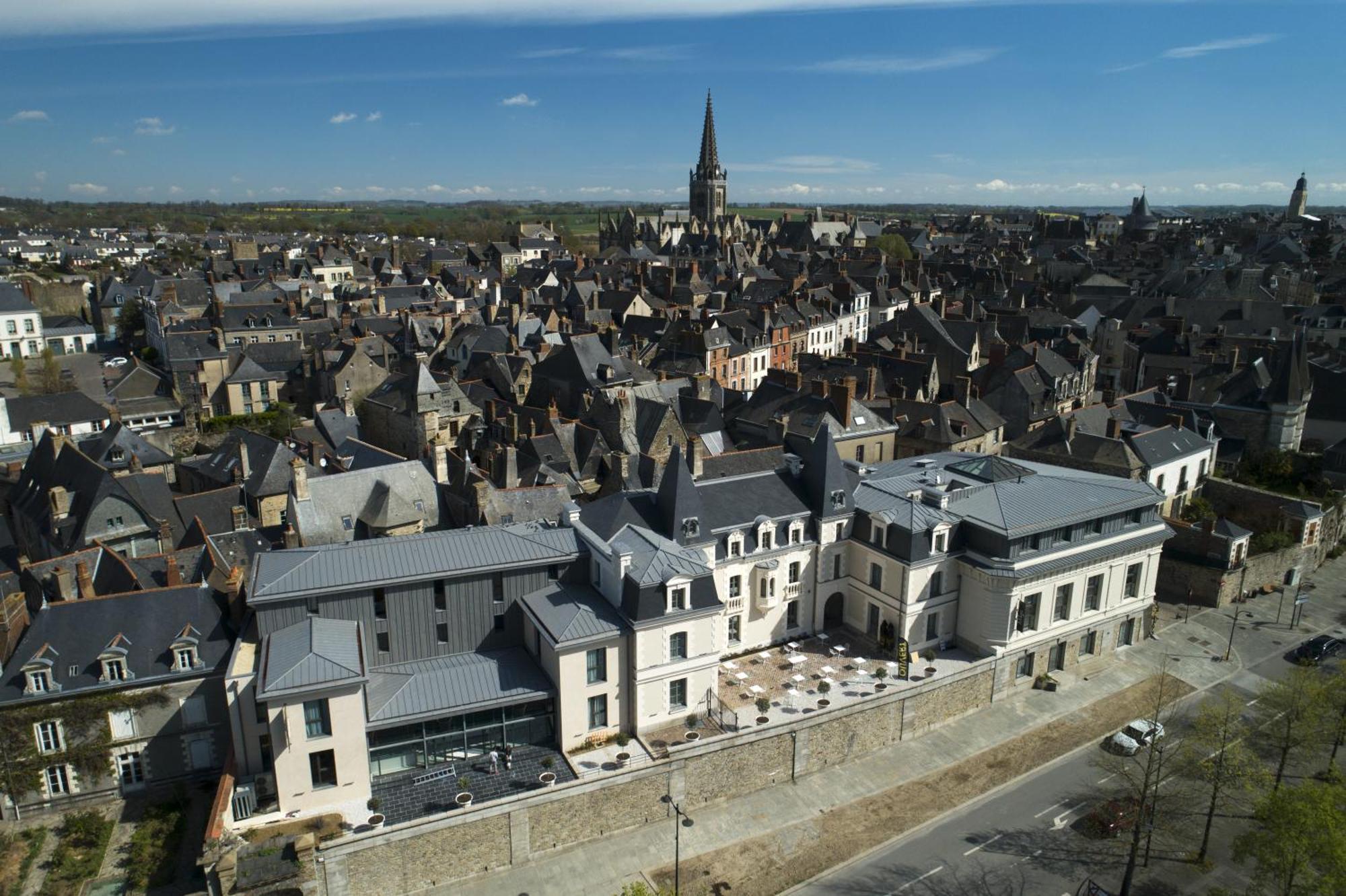 Le Magic Hôtel&Spa Vitré Exterior foto